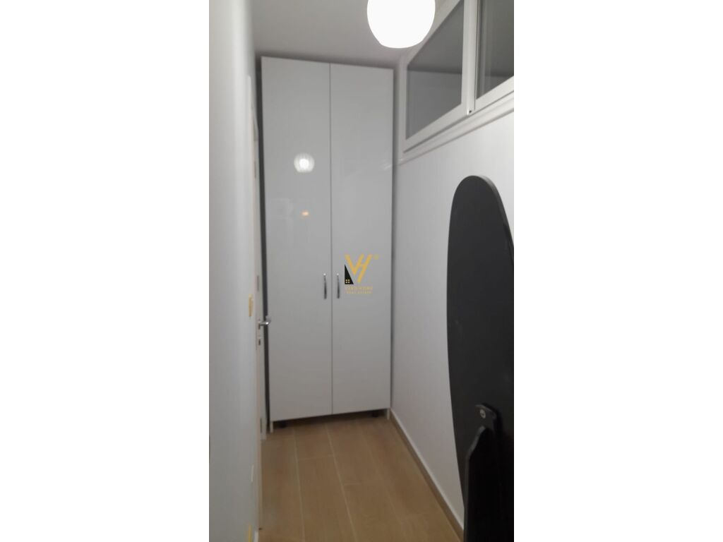 Jepet Apartament 1+1+ballkon me qera pran Rruges se Ambasadave 50 m2 2