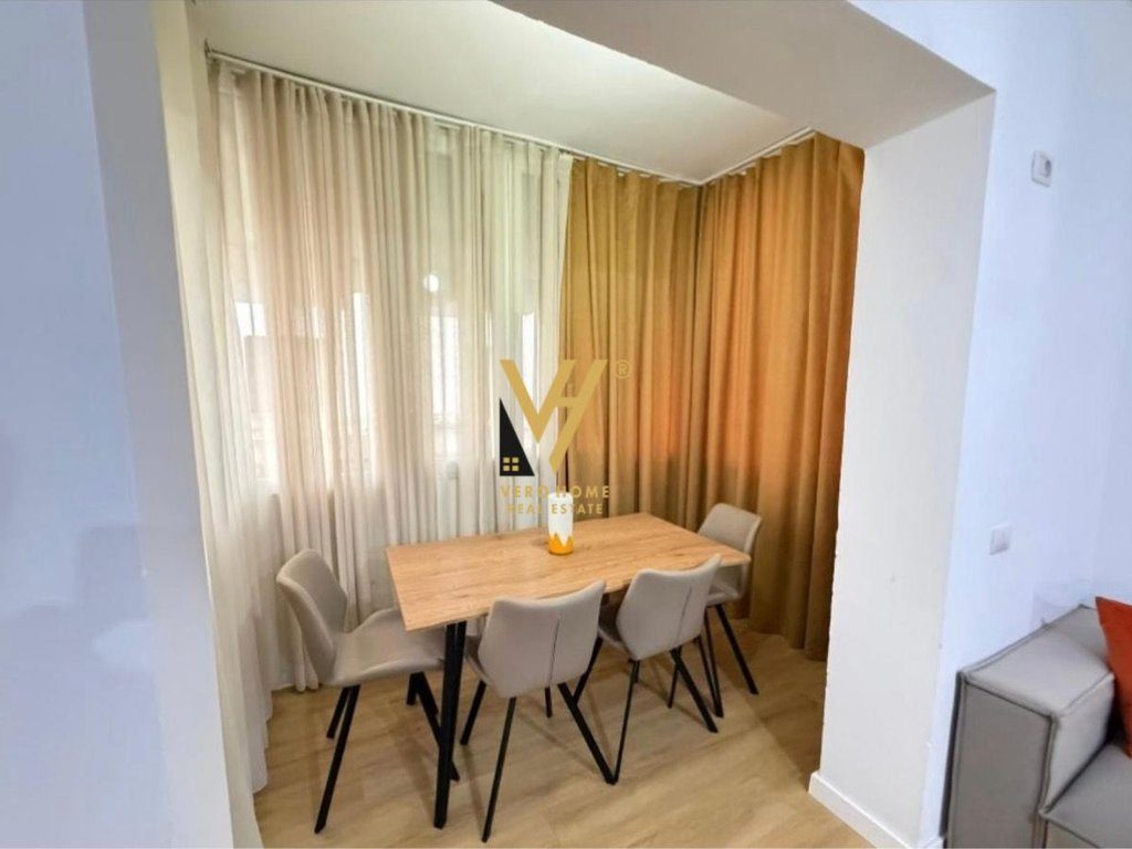 JEPET APARTAMENT 2+1+2 ME QIRA TE KOPSHTI BOTANIK 700 EURO 2