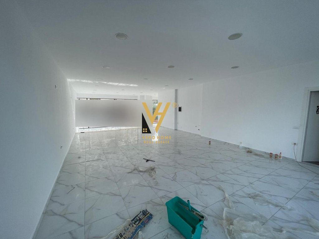 SHITET NJESI BIZNESI 624 M2 TE RRUGA NDRE MJEDA 1.350.000 EURO 3