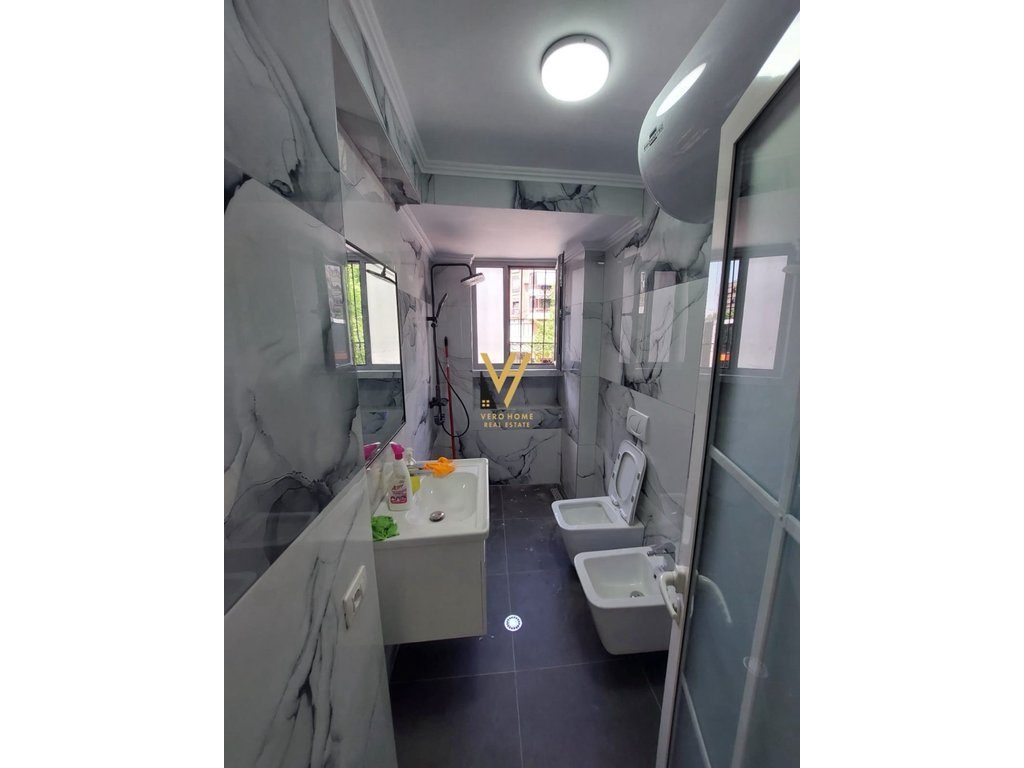 SHITET ZYRE 75 M2 TE RRUGA E KAVAJES 190.000 EURO 4