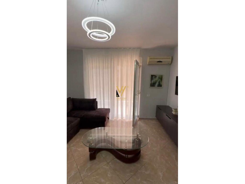 JEPET APARTAMENT 1+1+BLK ME QIRA TE LIQENI I THATE 50.000 LEKE