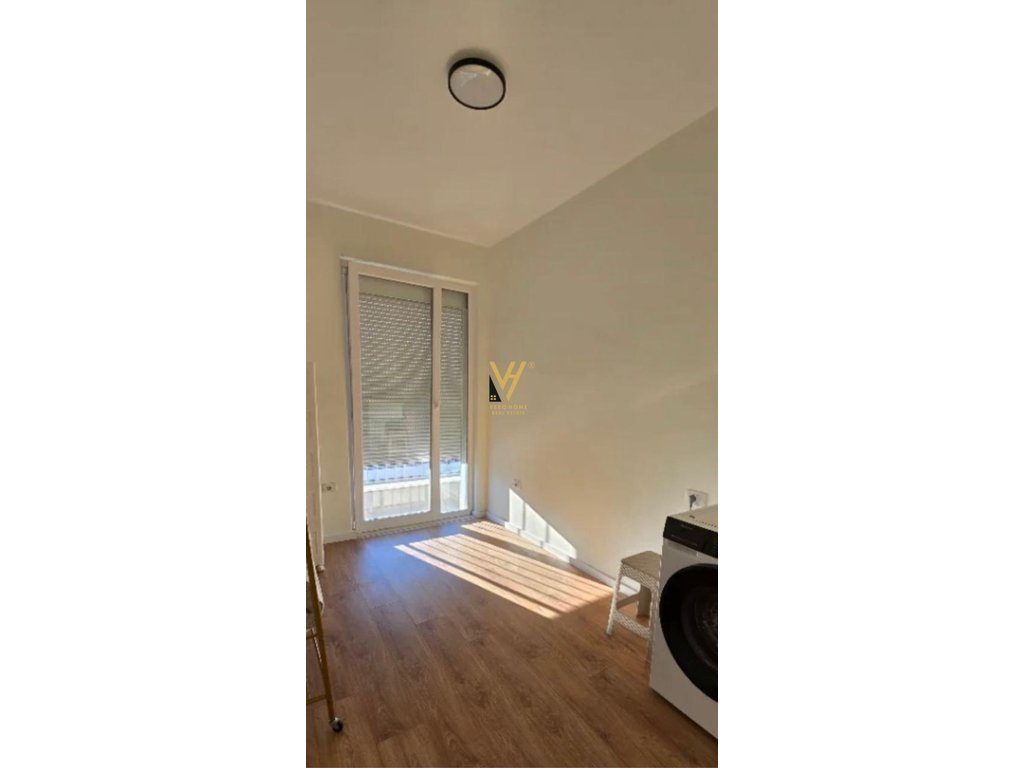 JEPET APARTAMENT 2+1+2+BLK ME QERA TE UNIVERS CITY 60.000 LEKE 4