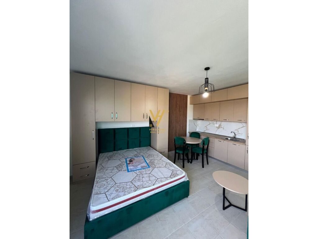 Shitet Garsoniere te Shkembi i Kavajes 43 m2 3