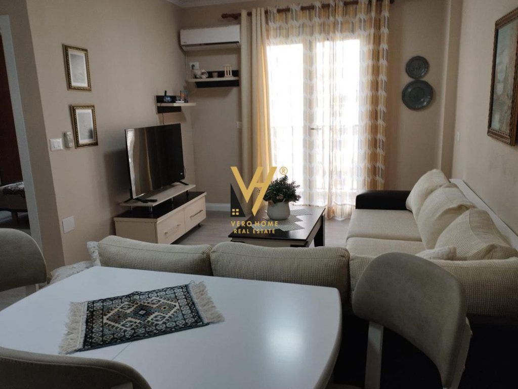JEPET APARTAMENT 1+1+BLK ME QIRA TE 5 MAJI 50.000 LEKE