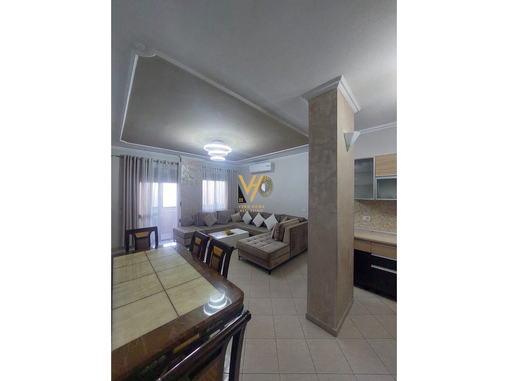 JEPET APARTAMENT 2+1+2BLK ME QERA TE RRUGA KAVAJES 85.000 LEKE