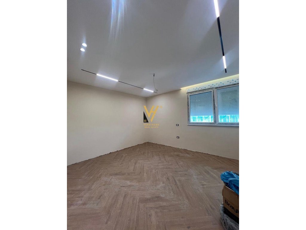 SHITET APARTAMENT 2+1+2+BLK TEK ISH EKSPOZITA 320.000 EURO 3