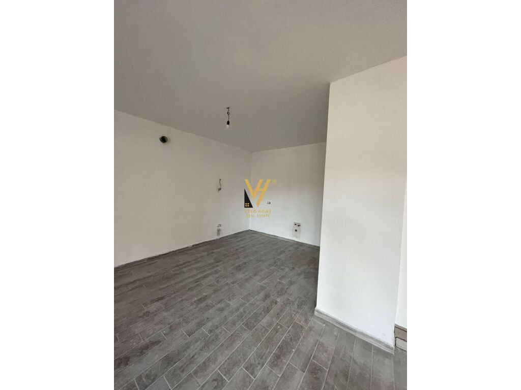 Shitet Apartament 2+1+2+ballkon te Kompleksi Aura 123 m2