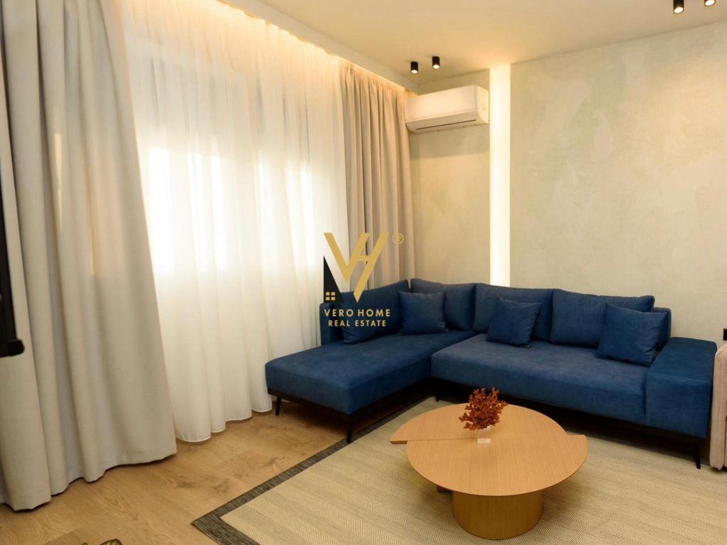 SHITEN 2 NJESI BANIMI,APARTAMENT 1+1 & STUDIO NE LUNGOMARE, VLORE 330.000 EURO