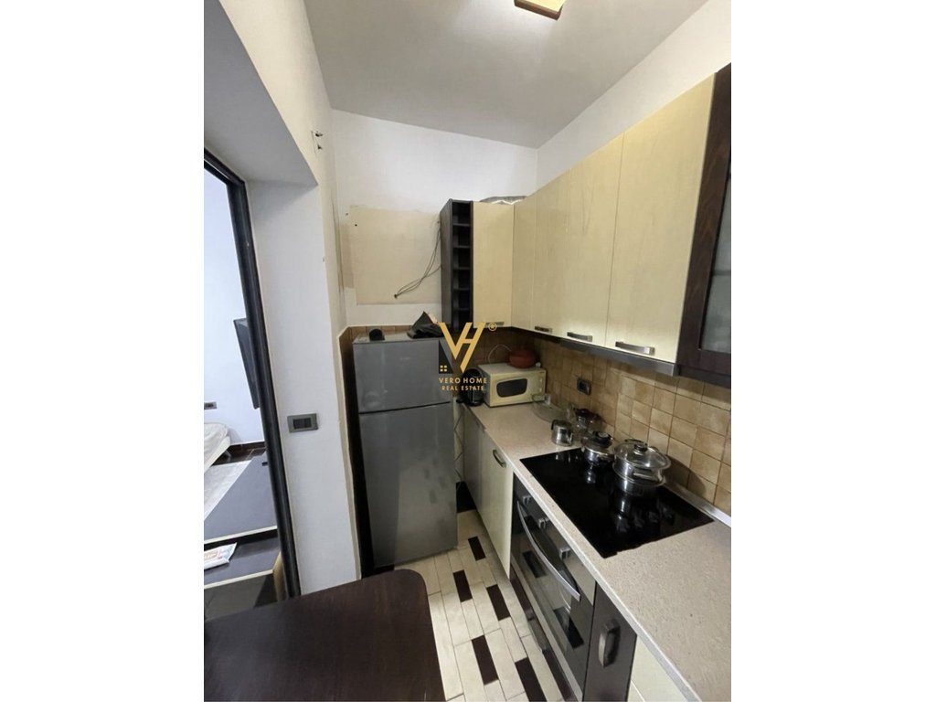 JEPET APARTAMENT 1+1+ANEKS ME QERA TE RRUGA E DURRESIT 600 EURO 3