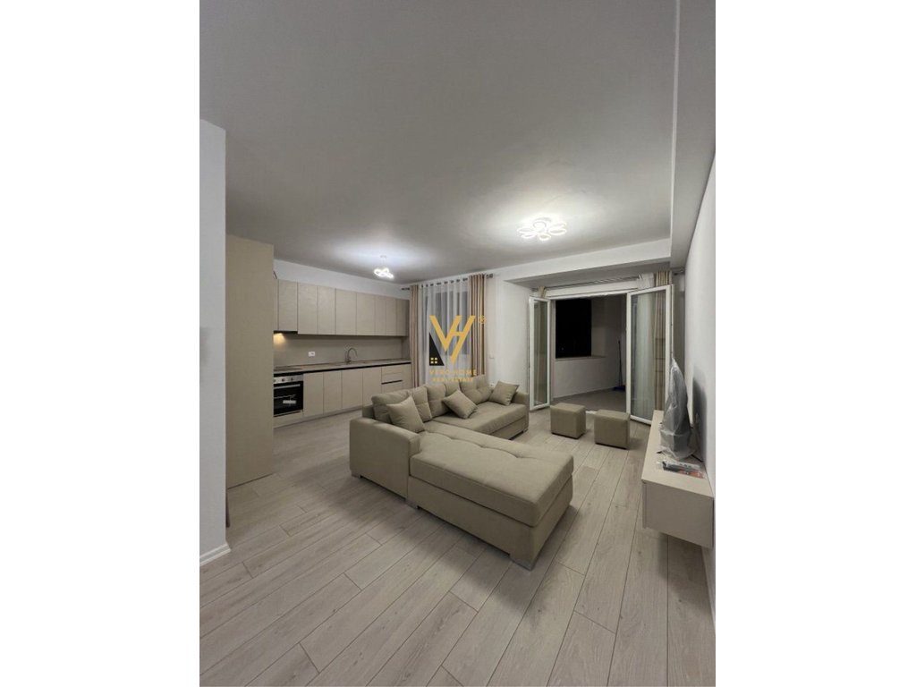 JEPET APARTAMENT 2+1+BLK ME QERA TE RIVER SIDE RZ, UNAZA E RE 600 EURO