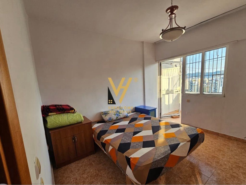 JEPET APARTAMENT 2+1+2BLK ME QERA TE RRUGA DRITAN HOXHA 55.000 LEKE 3