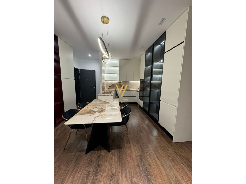 Jepet Apartament 3+1+2+post parkimi me qera te Rruga e Kavajes , Kompleksi Garden Building 130 m2 3