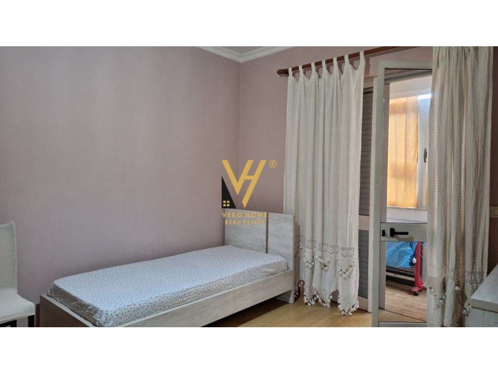 JEPET APARTAMENT 2+1+BLK ME QERA TE RRUGA E DURRESIT 600 EURO 3