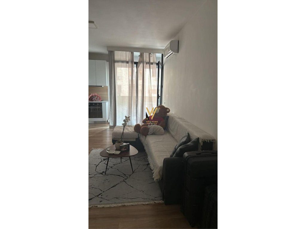 JEPET APARTAMENT 1+1+BLK ME QERA TE HARRY FULTZ 60.000 LEKE