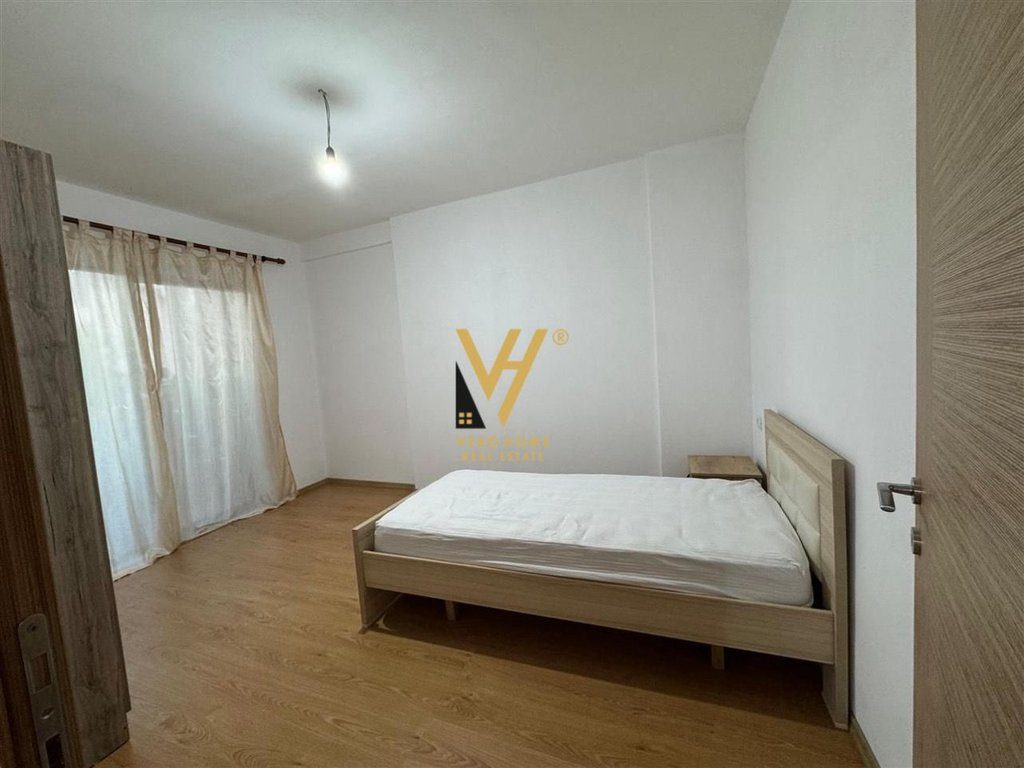SHITET APARTAMENT 3+1+2+BLK TE 5 MAJI 213.000 EURO 2