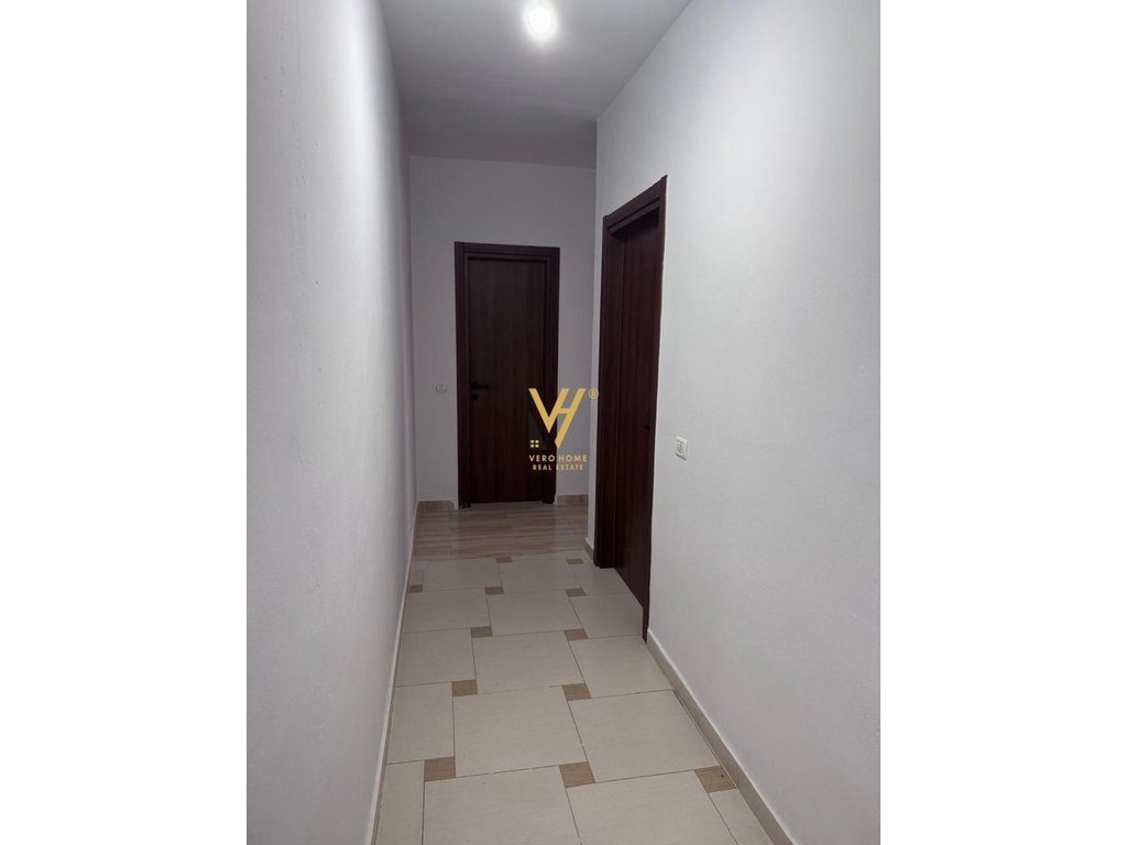JEPET APARTAMENT 2+1+BLK ME QIRA NE YZBERISHT 47.000 LEKE 4