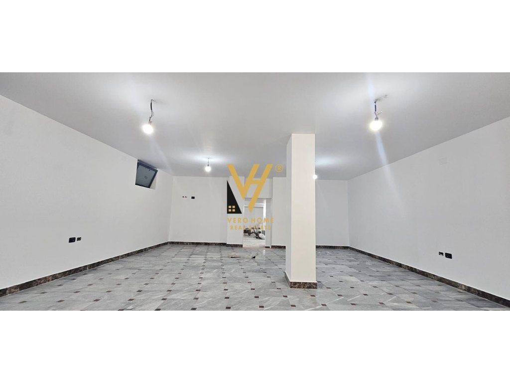 JEPET AMBIENT BIZNESI 200 M2 ME QERA TE RR.SAMI FRASHERI 300.000 LEKE 3