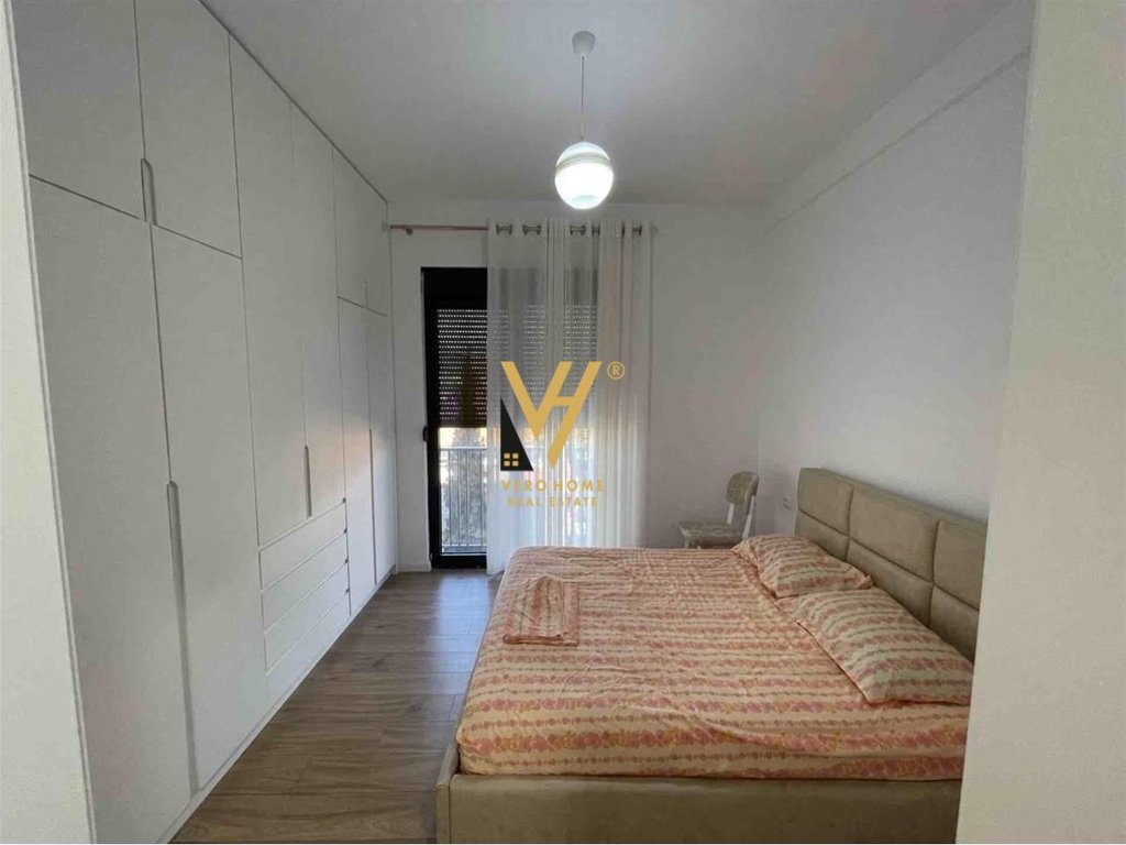 JEPET APARTAMENT 2+1+BLK ME QERA PRANE AKU, SELITE 800 EURO 3