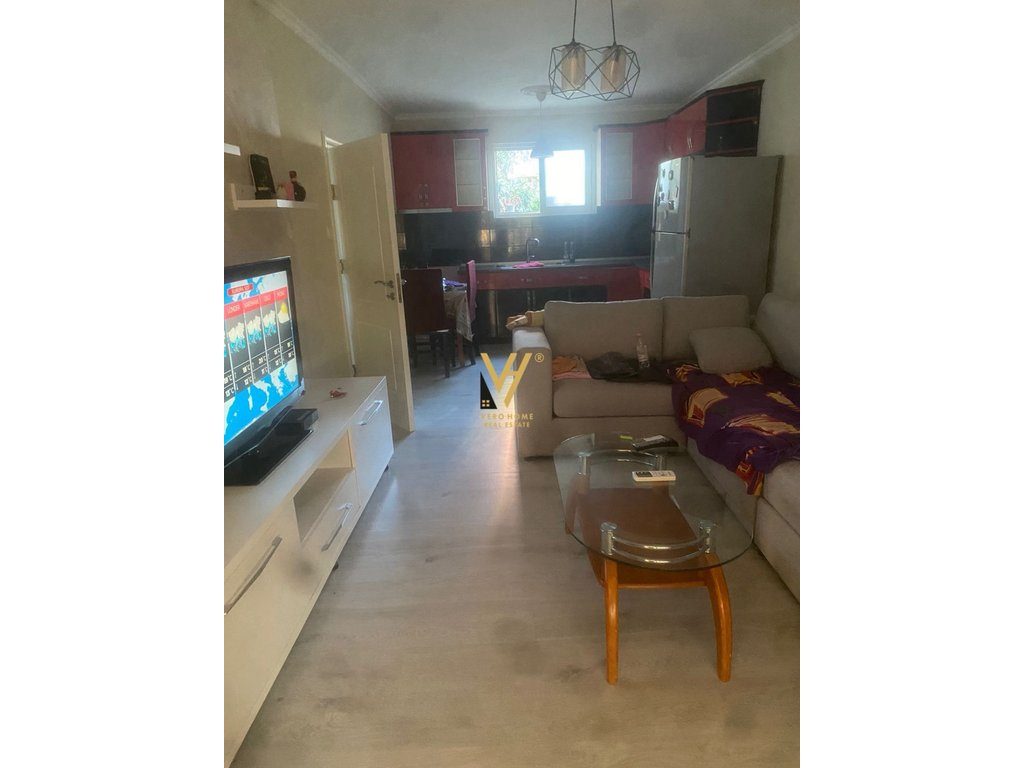 JEPET APARTAMENT 1+1 ME QIRA TE ALI DEMI 500 EURO 2