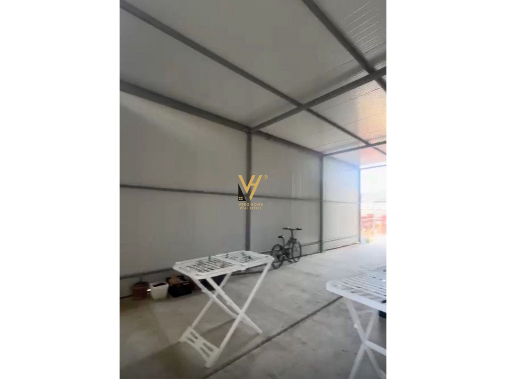 JEPET MAGAZINE 250M2 ME QERA NE VAQARR 60.000 LEKE 3