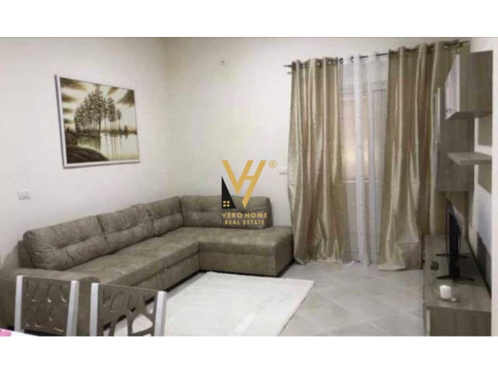 Jepet Apartament 1+1+verande me qera te Fresku 89 m2