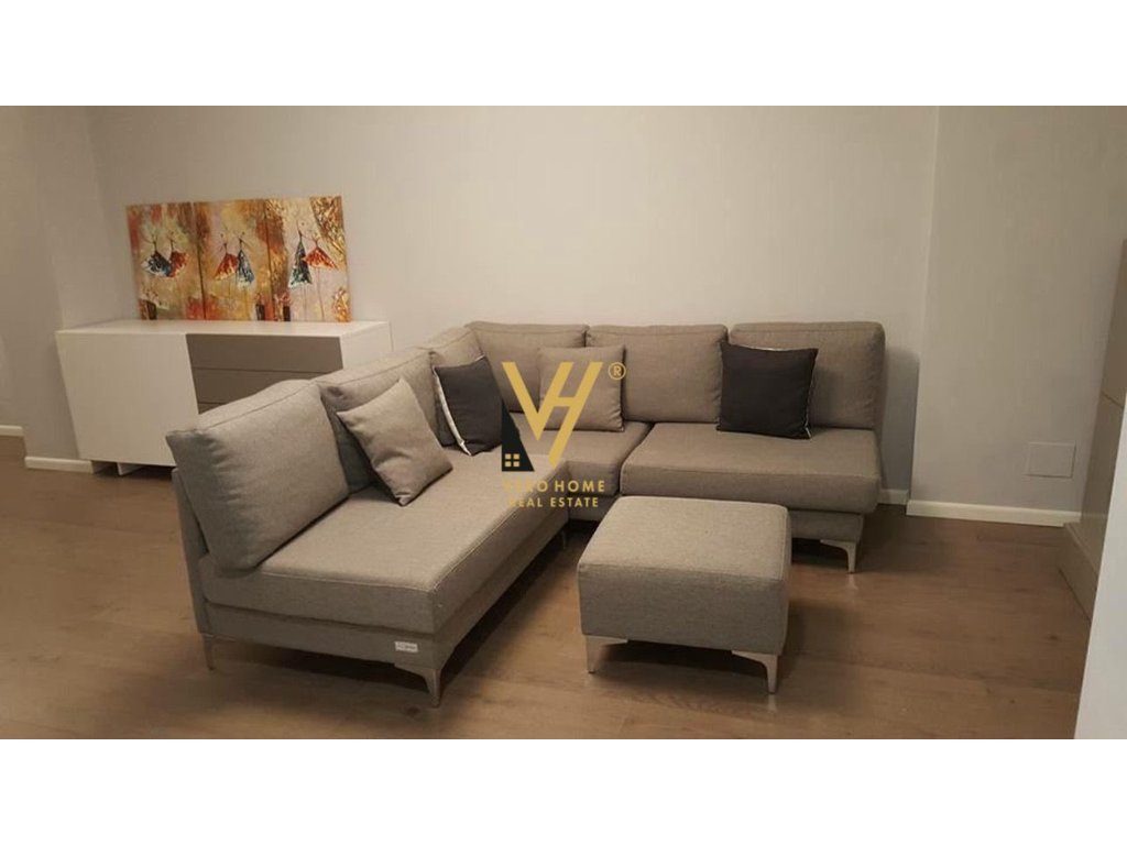 JEPET APARTAMENT 1+1 ME QIRA TEK BLLOKU 950 EURO