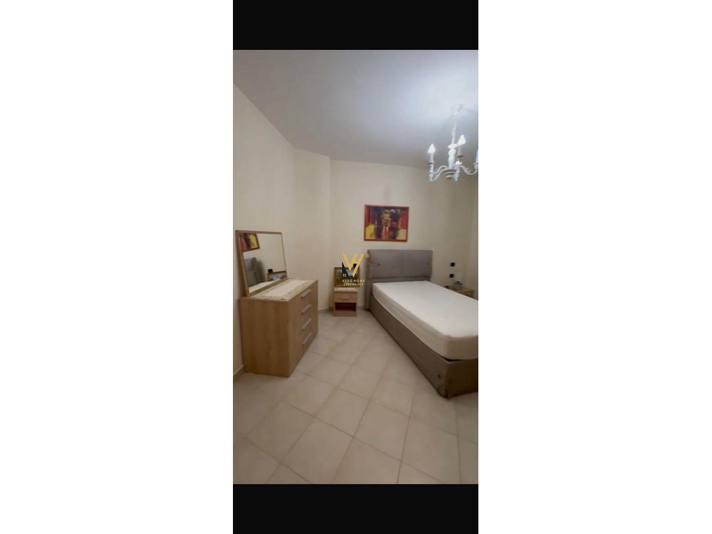 JEPET APARTAMENT 1+1+BLK ME QERA NE ASTIR 45.000 LEKE 4