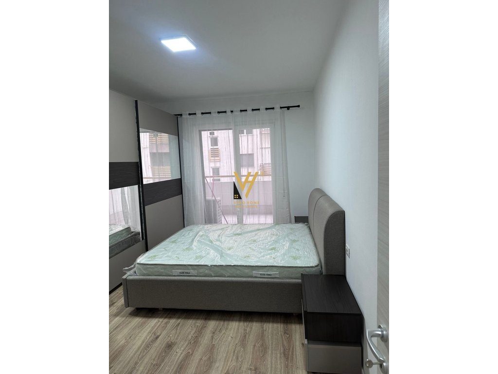 JEPET APARTAMENT 1+1+BLK ME QIRA NE LAPRAKE 600 EURO 4