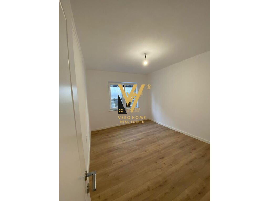 SHITET APARTAMENT 2+1+2 TE RRUGA E DURRESIT 185.000 EURO 3