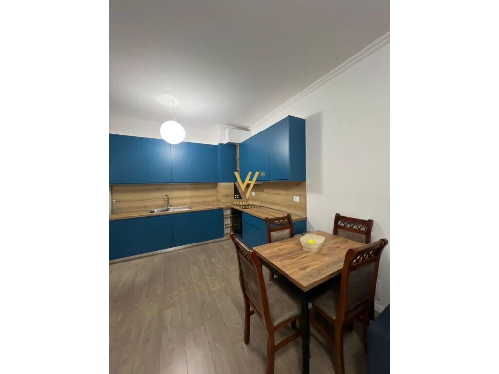 Jepet Apartament 1+1+ballkon me qera te Kompleksi Olimpik 70 m2 3