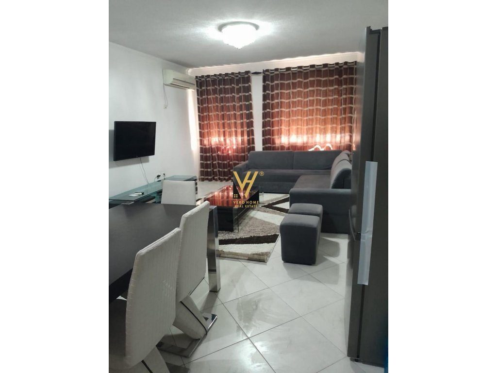 JEPET APARTAMENT 2+1+BLK ME QIRA NE YZBERISHT 50.000 LEKE