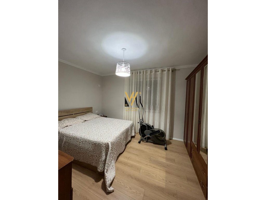 OKAZION SHITET APARTAMENT 3+1+2+2BLK NE XHAMLLIK 260.000 EURO 4