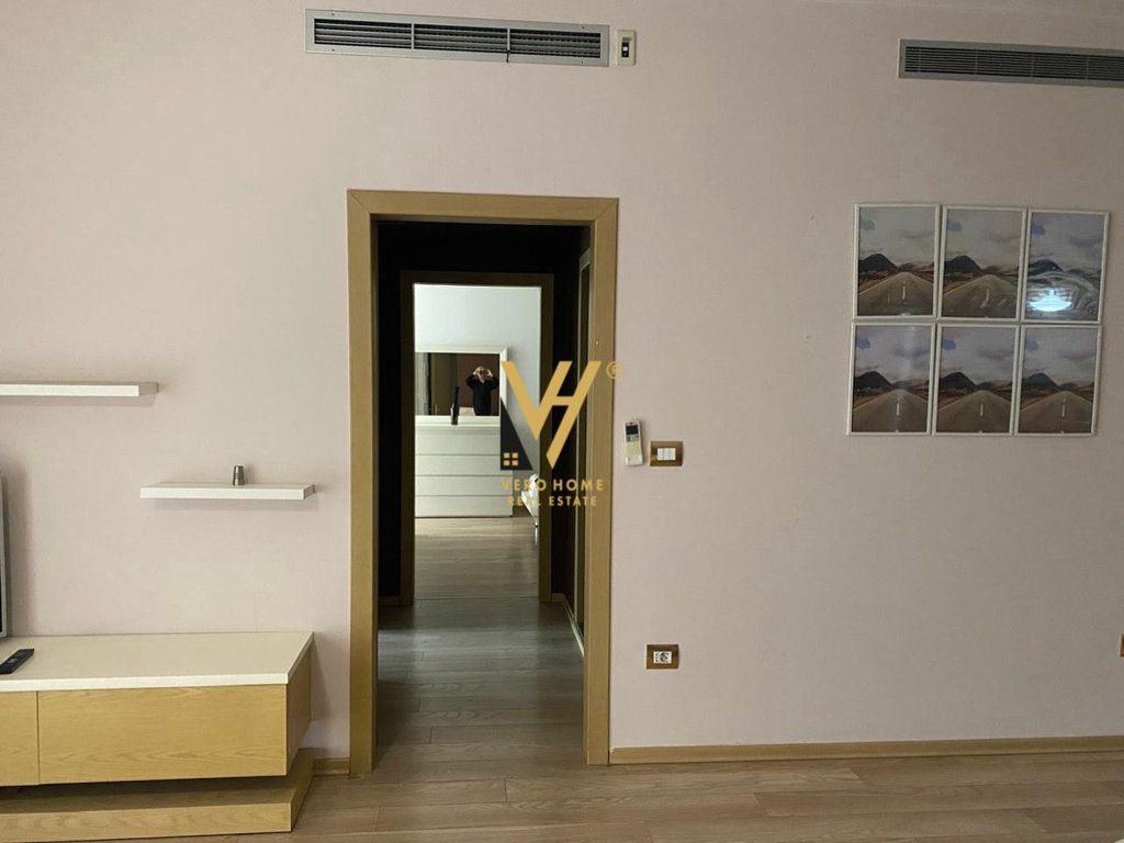 JEPET APARTAMENT 2+1+2 ME QIRA TE RRUGA PETI 70.000 LEKE 3