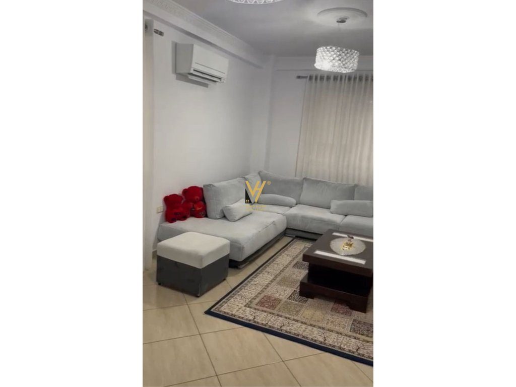 JEPET APARTAMENT 2+1+BLK ME QERA TE JORDAN MISJA 70.000 LEKE