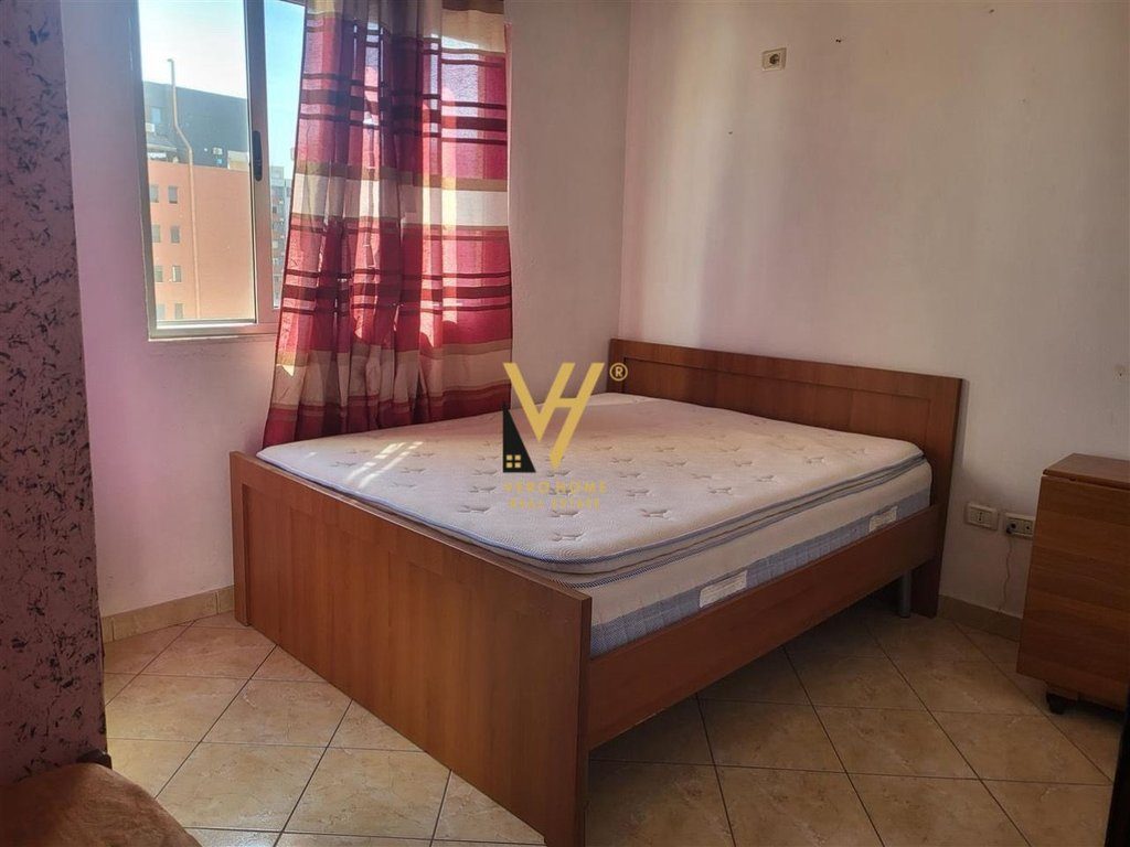 JEPET APARTAMENT 2+1+BLK ME QERA NE ASTIR 450 EURO 3