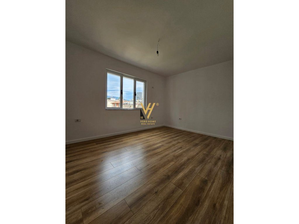 SHITET APARTAMENT 1+1 NE QENDER 130.000 EURO 2
