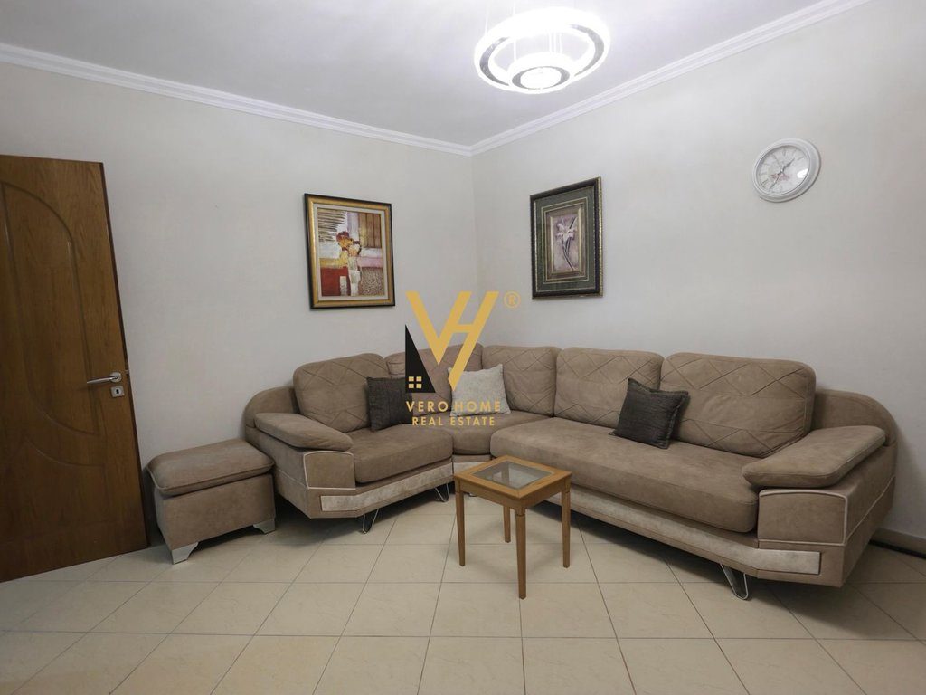 JEPET APARTAMENT 2+1 ME QIRA TE MARTENITETI I RI 60.000 LEKE
