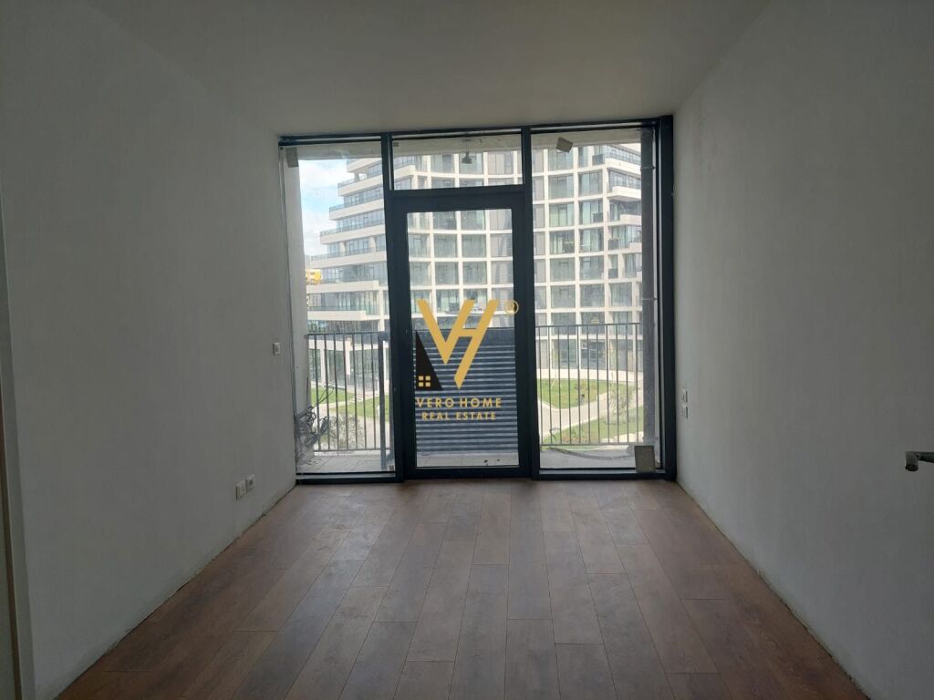 Jepet Zyre me qera te Lakeview , Liqeni Artificial 123 m2
