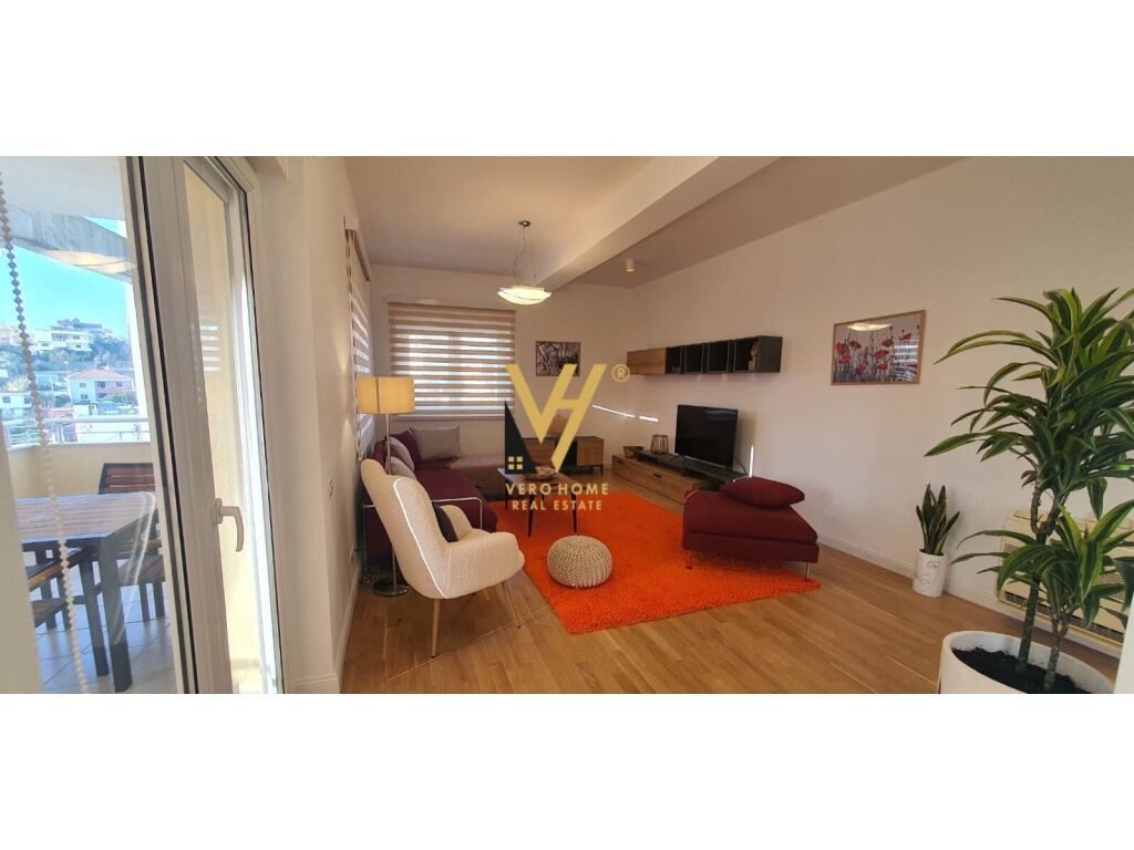 Shitet Apartament 3+1+2+post parkimi te Kompleksi Touch of Sun 186 m2 2