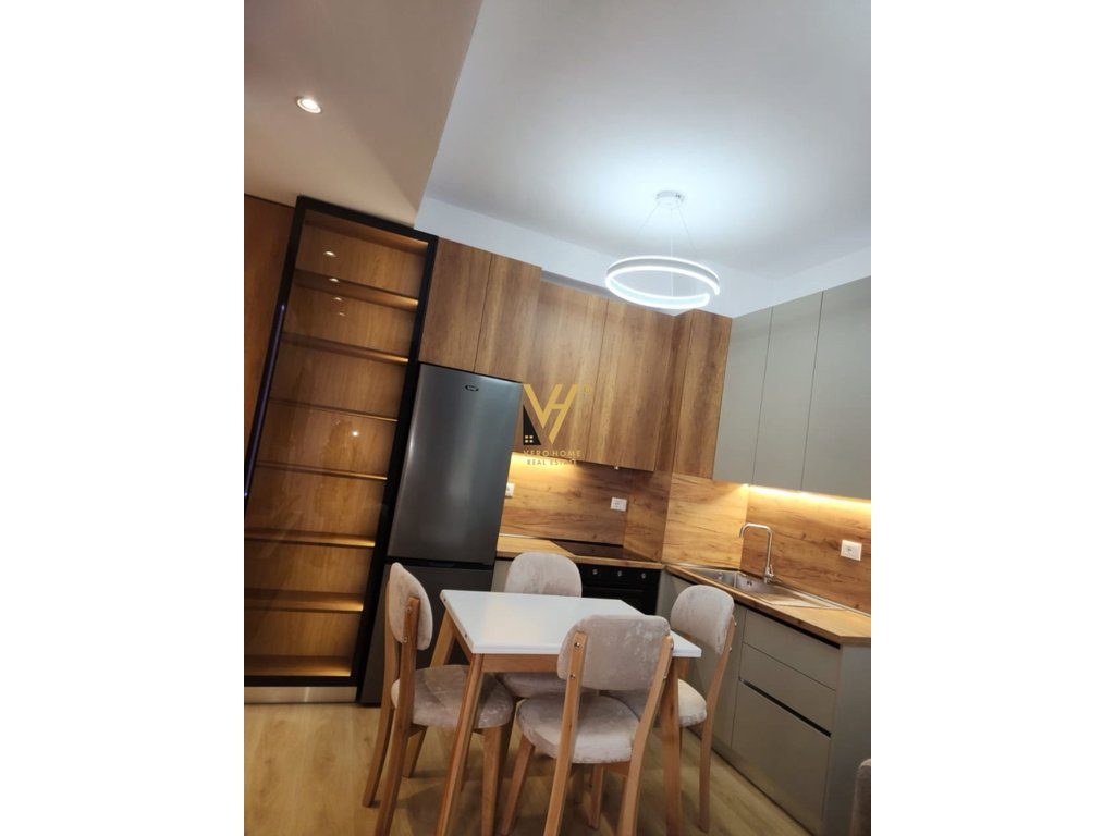 JEPET APARTAMENT 1+1 ME QERA TE KADIU, ALI DEMI 50.000 LEKE 2