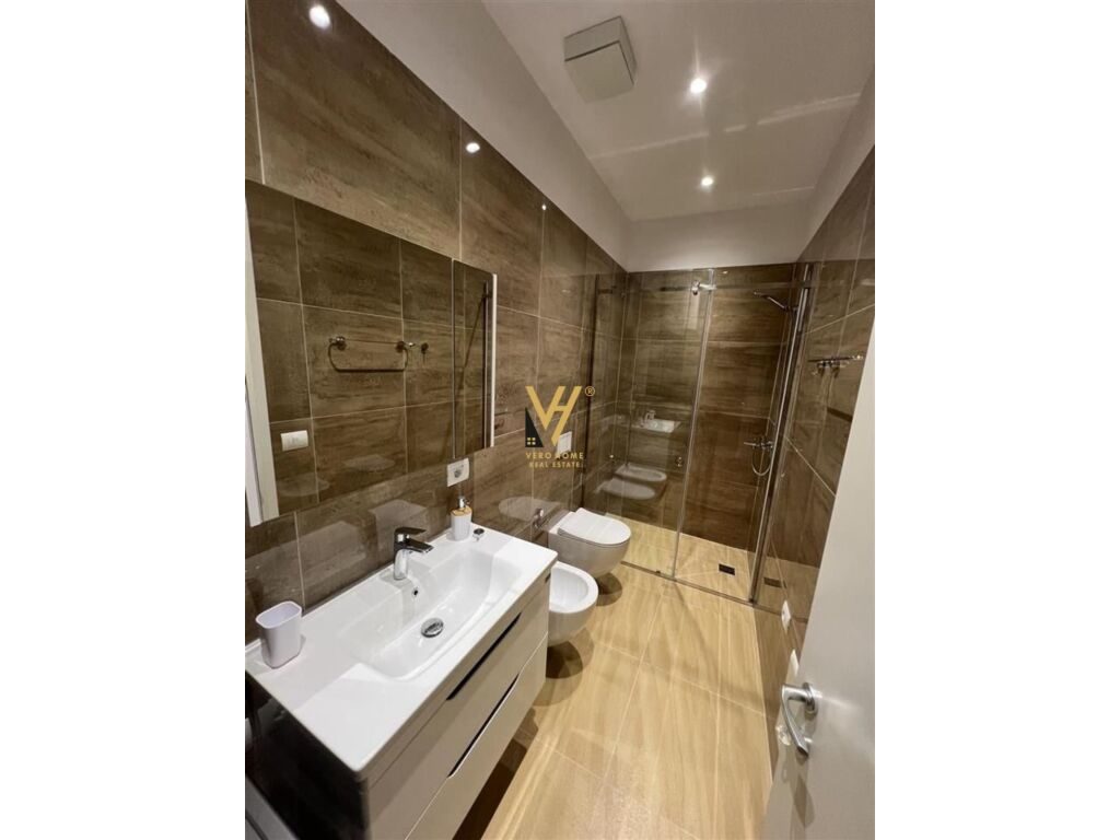 Jepet Apartament 1+1+ballkon me qera te Rruga e Kavajes 85 m2