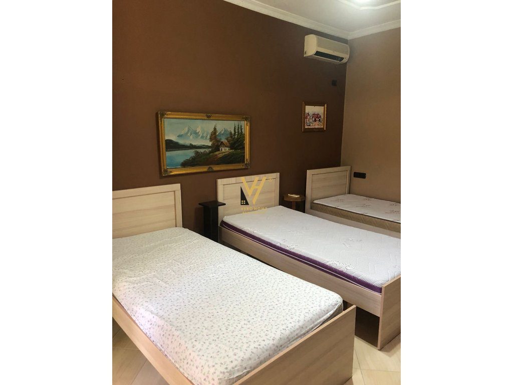 JEPET APARTAMENT 1+1+BLK ME QERA TE MEDRESEJA 500 EURO 4