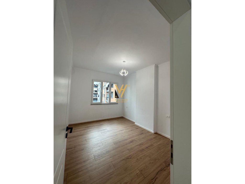 SHITET APARTAMENT 2+1+2 NE ASTIR 133.000 EURO 2