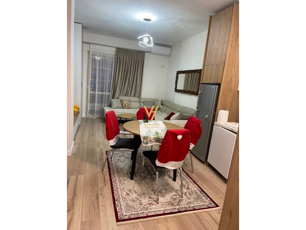 JEPET APARTAMENT 1+1+BLK ME QERA TEK KOPSHTI BOTANIK 65.000 LEKE