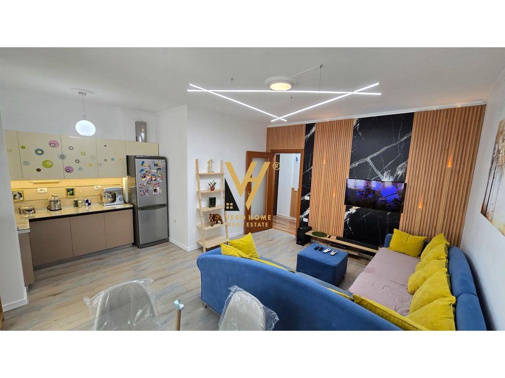 SHITET APARTAMENT 3+1+2+BLK TE LIQENI THATE 365.000 EURO 2