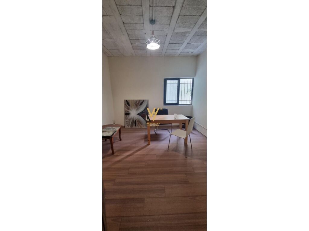 Jepet zyre 200 m2 me qera te Bulevardi Gjergji Fishta , Ish Evropiani