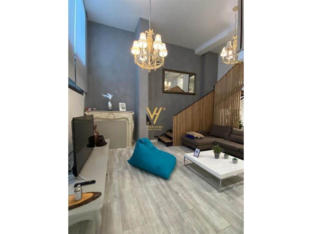 Jepet Apartament Duplex 2+1+2 me qera te Rruga Myslym Shyri 126 m2 3