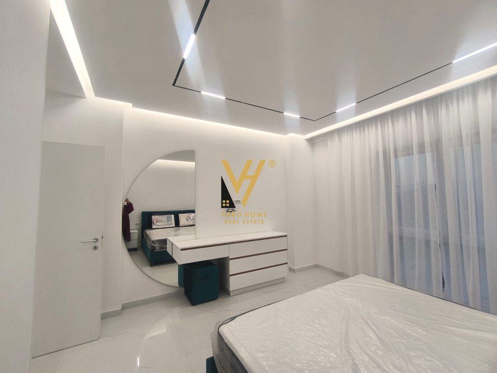 JEPET APARTAMENT 1+1 ME QIRA TE ZOGU I ZI 70.000 LEKE 3