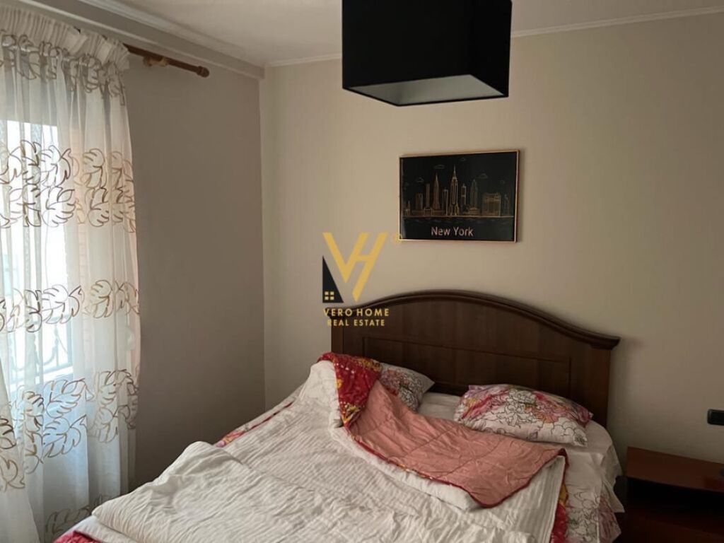 Shitet Apartament 2+1+2 te Rruga Qemal Stafa 103 m2 4