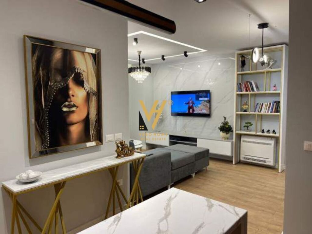 Jepet Apartament 2+1+ballkon me qera te Ish Fusha e Aviacionit 90 m2 3